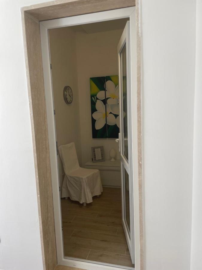 レッチェ Salentina White House Bed & Breakfast エクステリア 写真